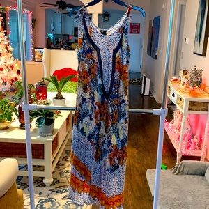 7 Islands Colorful Flowing Dress. Size Medium.